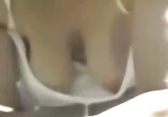 Die schockierte Massagetherapeutin fickt eine sexy sexflme gratis Kundin hinter dem Rücken ihres Mannes