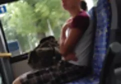 Suzanne verführt eine gute hd pornos neue Freundin