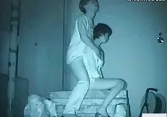 Die vollbusige pornofilme download Brünette Karmen Karma wird während eines Trainings gefickt