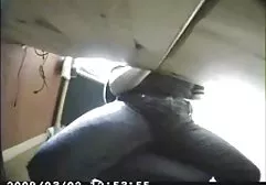 Die Hündin galoppierte so berühmt auf einen Schwanz, sexfilme alt mit jung dass ihre Muschi und ihr Arsch sicherlich mehrere Tage lang jammern würden