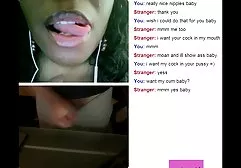 Young Gay entblößt seinen Körper, neue pornovideos streichelt den Anus und wichst seinen geilen Schwanz